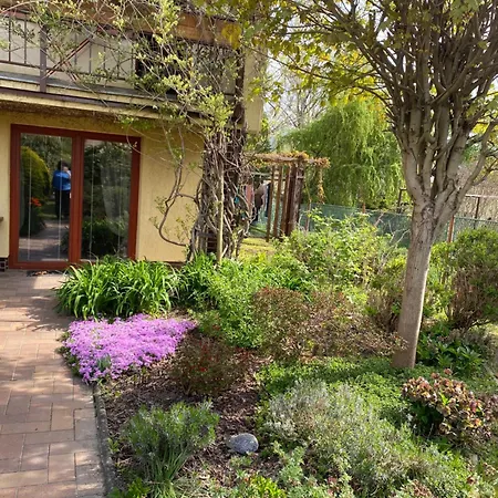 Na Bezdeku 别墅 俄斯特拉发